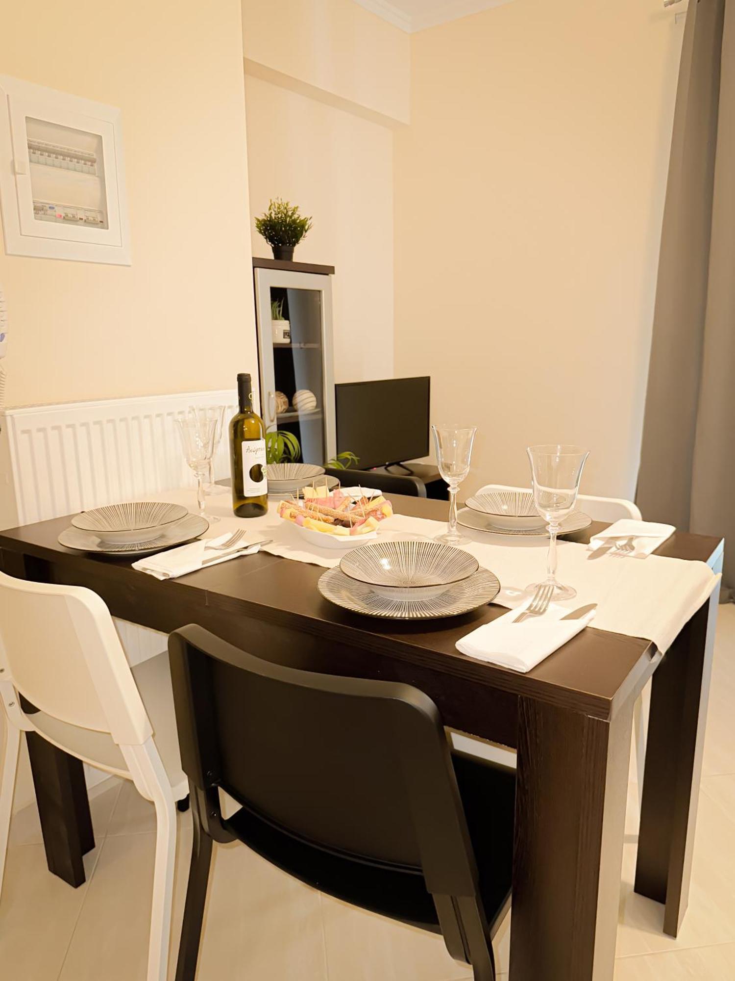 Sun N' Salt I Apartment Tolón Zewnętrze zdjęcie