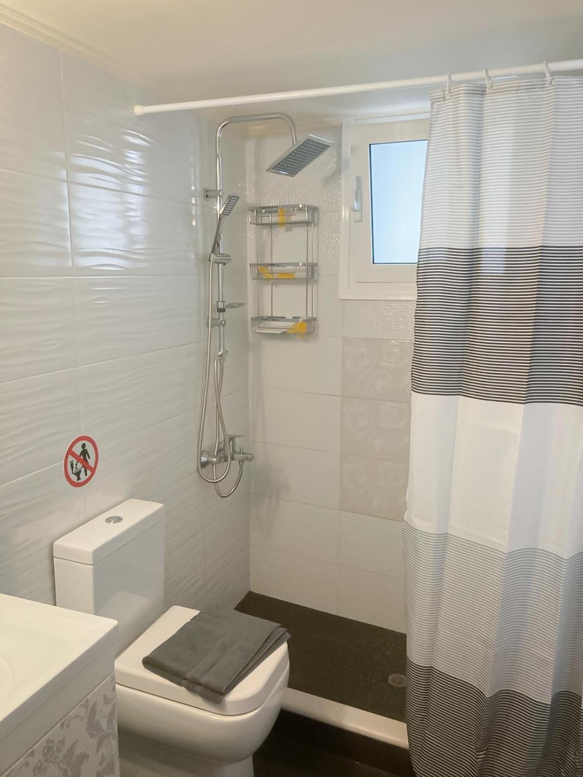 Sun N' Salt I Apartment Tolón Zewnętrze zdjęcie